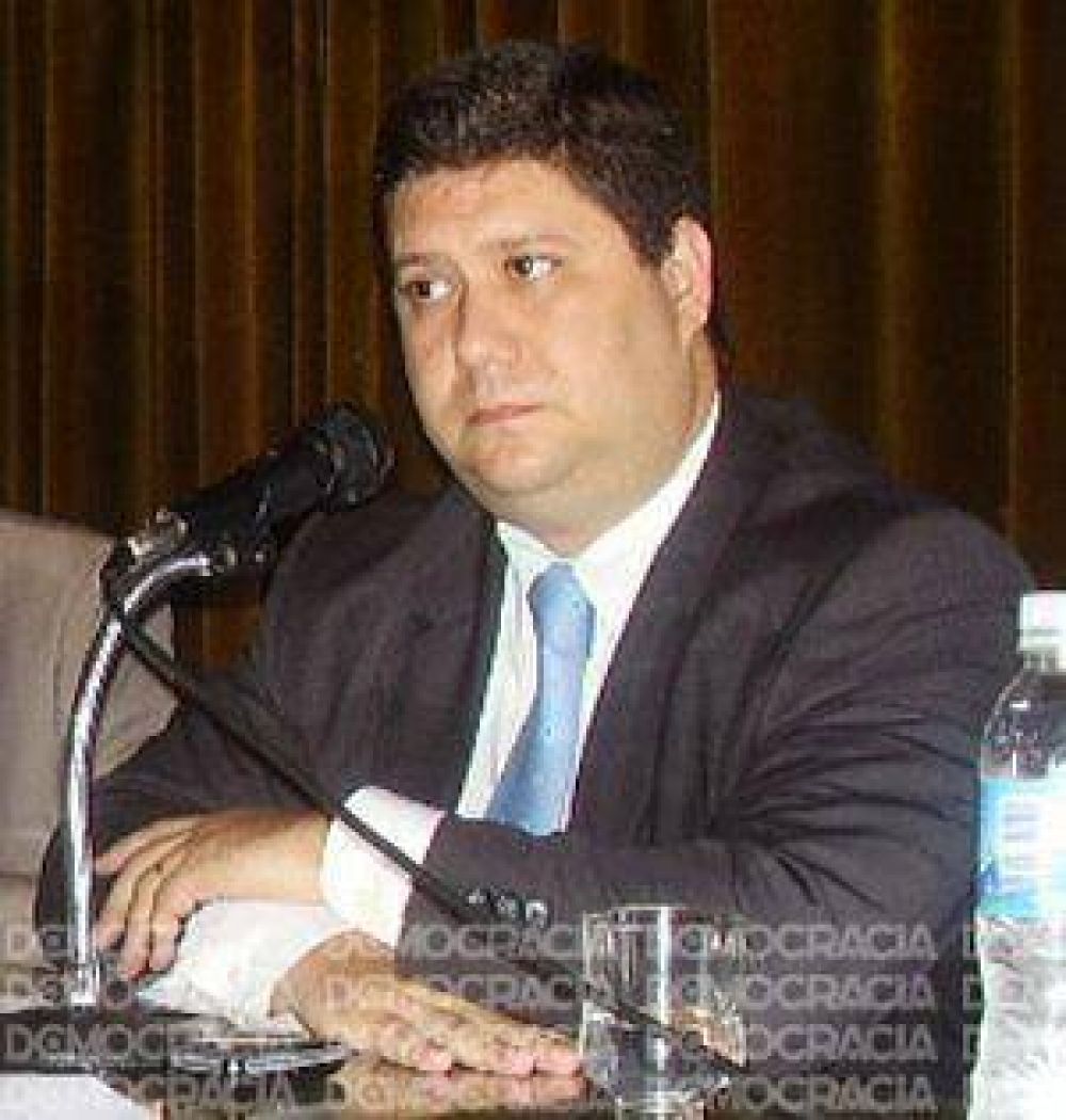 Buscan regular las pensiones de estudiantes en la Ciudad