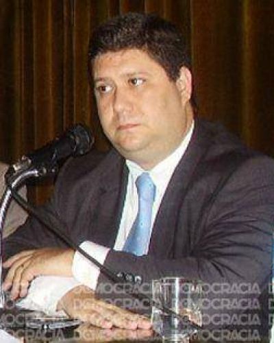 Buscan regular las pensiones de estudiantes en la Ciudad
