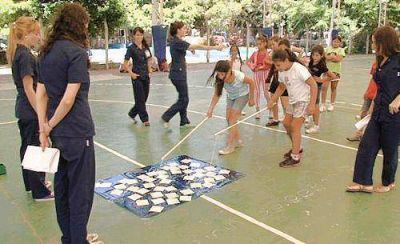 Colonos sanisidrenses aprendieron a desayunar sano mediante juegos