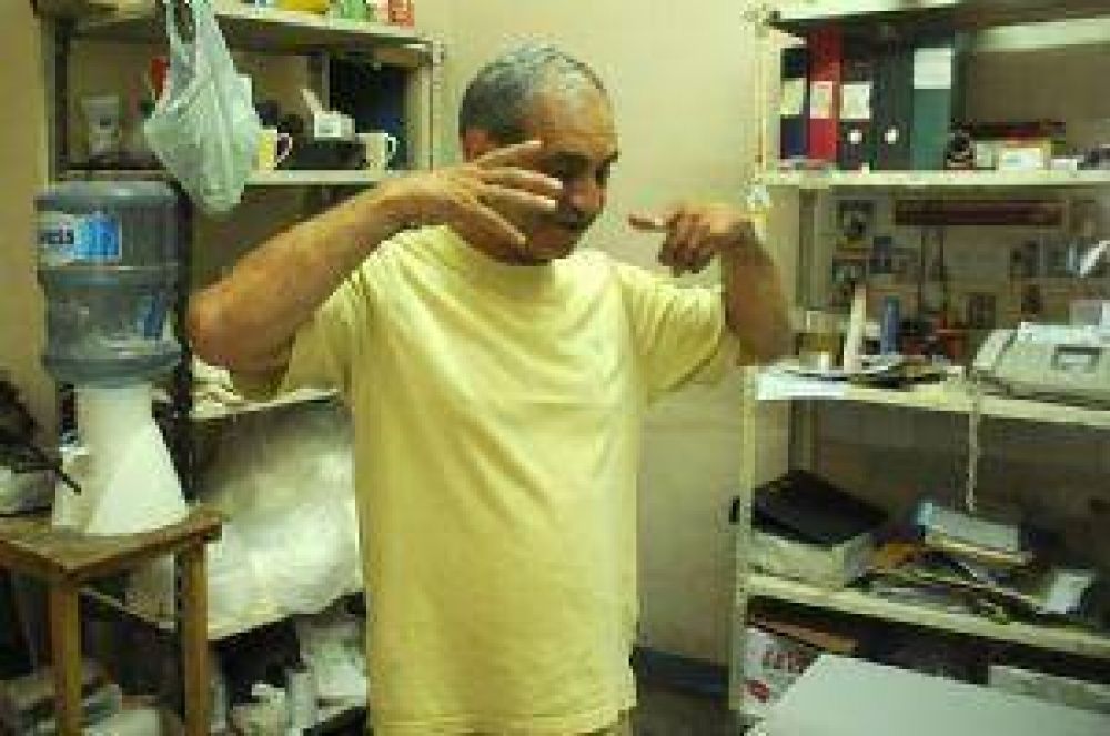 Asalto violento: roban $10.000 y encierran al due�o en el ba�o