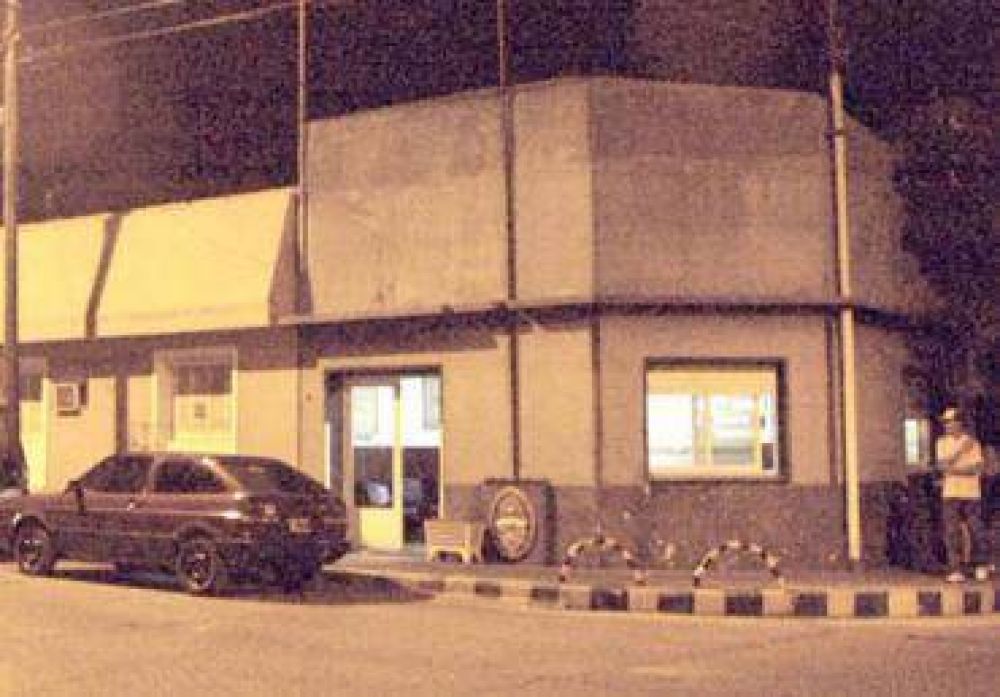 Un joven padre manten�a secuestrados a sus hijos