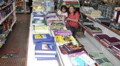 Inician campa�a por �tiles escolares