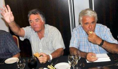 De la Sota se muestra con Barrionuevo y se diferenci� de Scioli en Mar del Plata