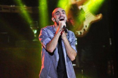 Abel Pintos podr�a sumarse al gran verano del Teatro Luxor