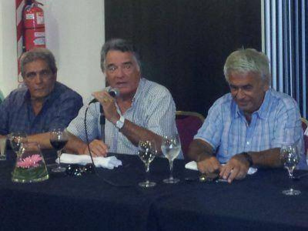 BARRIONUEVO Y DE LA SOTA UNEN FUERZAS CONTRA EL GOBIERNO