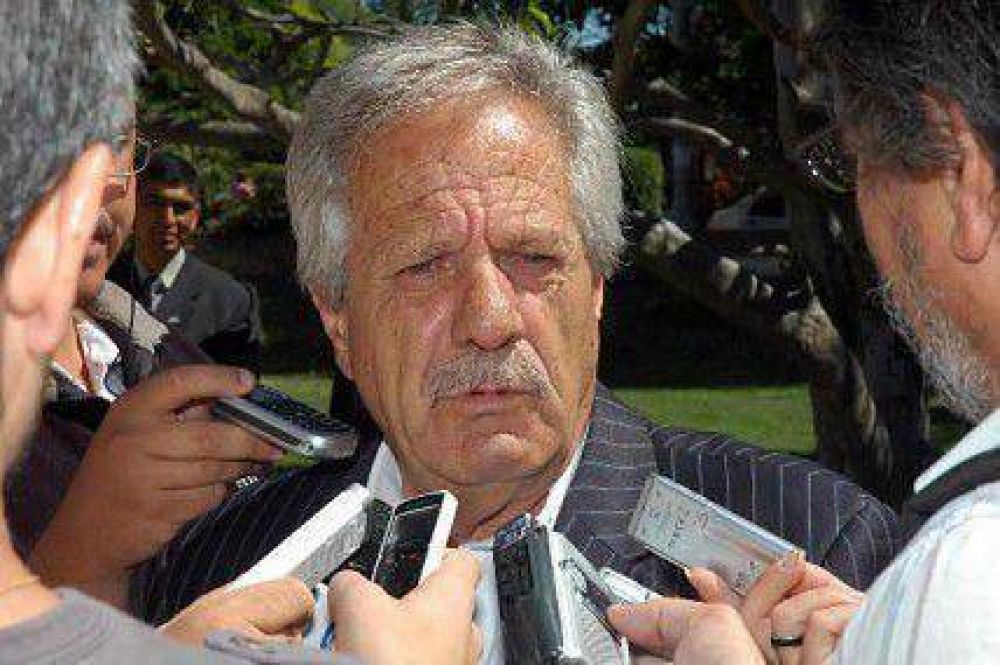 �Parece que el gobernador vivi� en un t�per en los �ltimos ocho a�os�