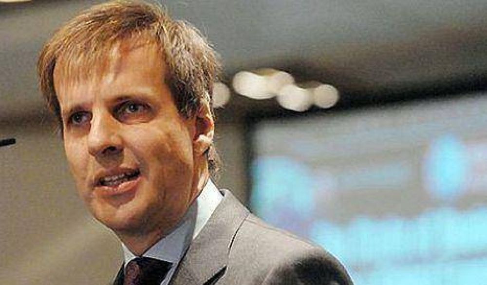 Macri sum� a Redrado al PRO