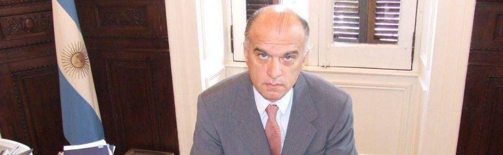 Grindetti: �El pa�s perdi� una d�cada�