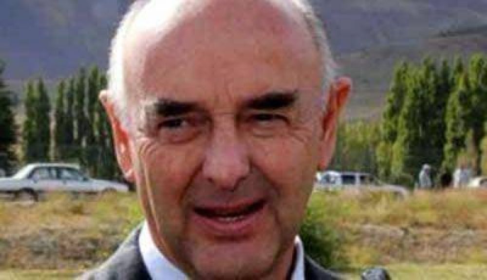 Si Williams decide postularse, Touri��n no descart� elecciones en Esquel