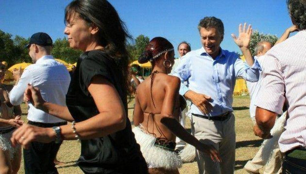 Macri: reuni�n de Gabinete y baile