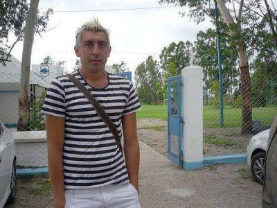 Mario G�mez mete mano en el equipo pensando en el Taladro