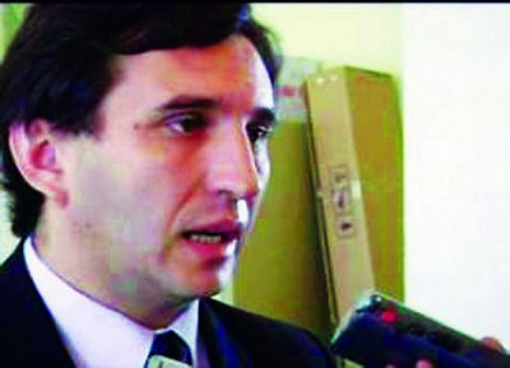Llaman a licitaci�n para el acueducto de Sarmiento