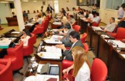 Buscan que el debate preelectoral sea obligatorio	