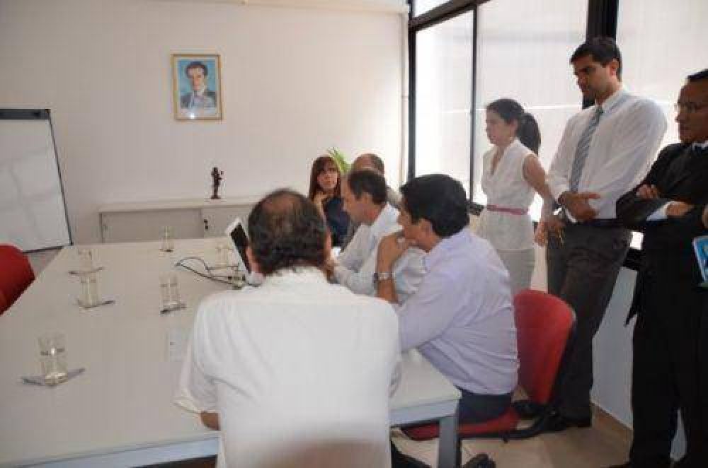 Franco recorri� las oficinas del Digesto Jur�dico Municipal y se interioriz� sobre su avance