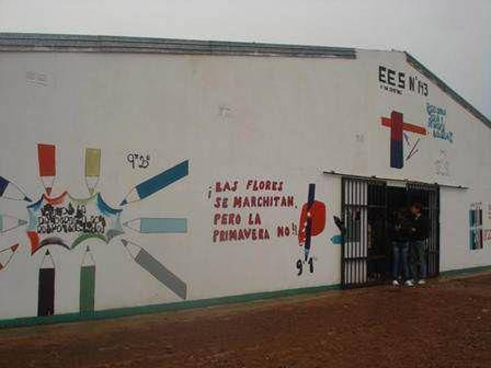 La EES 143 desarrollan con gran �xito los talleres de la escuela de verano