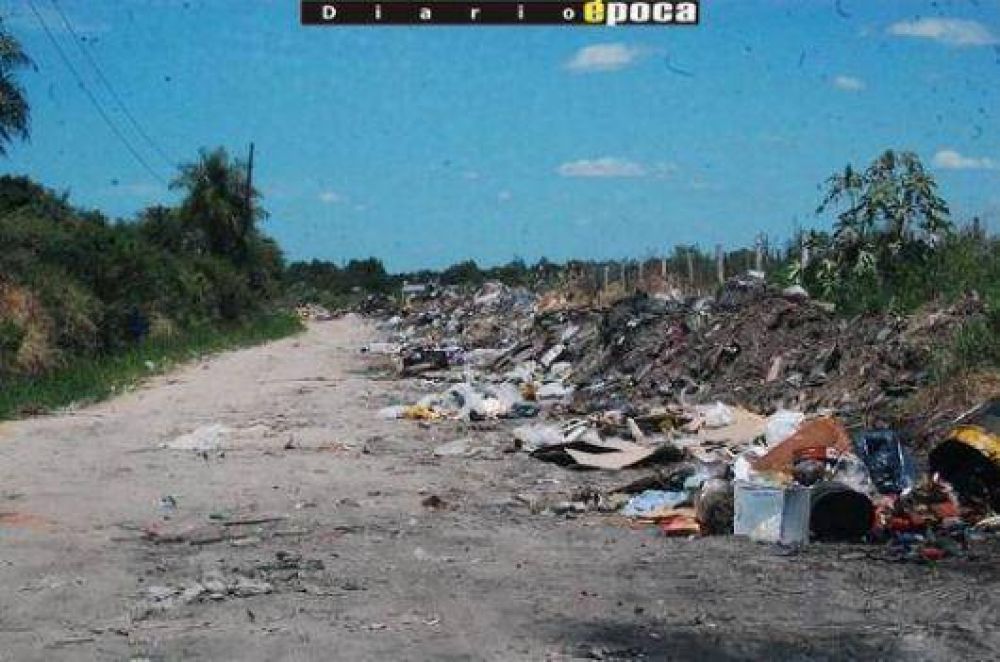 Abandono, falta de iluminaci�n y pastos altos, preocupan a vecinos
