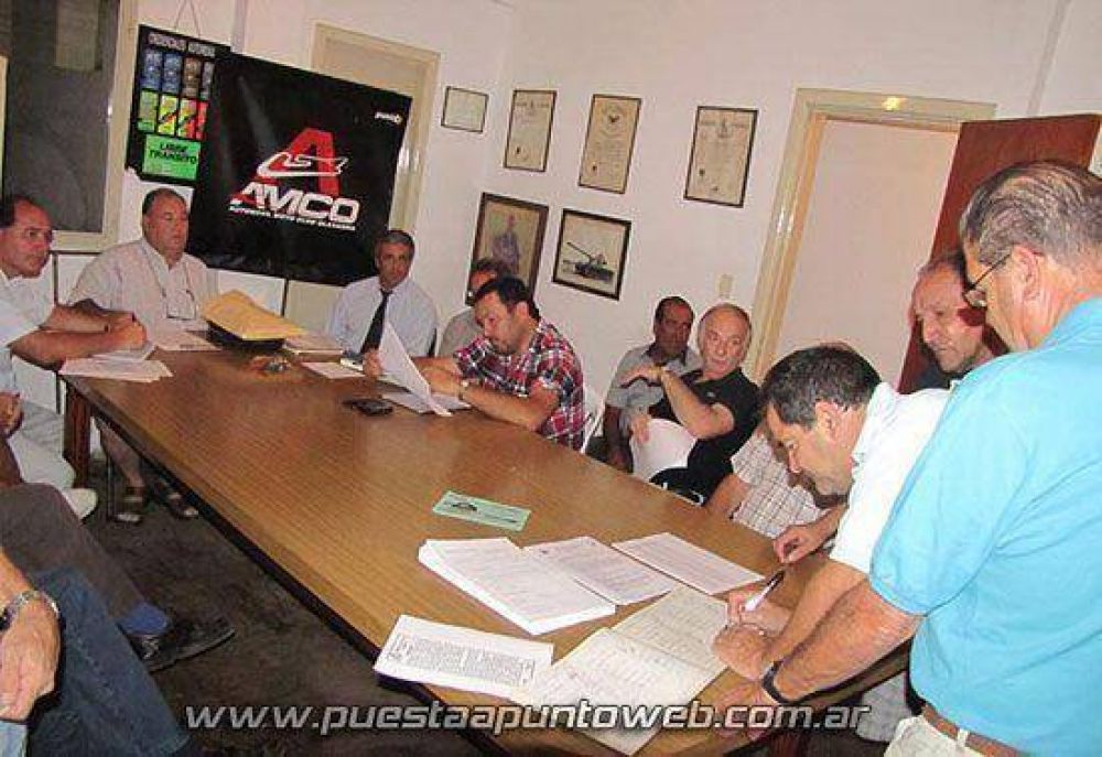 El AMCO se abraza a una ilusi�n