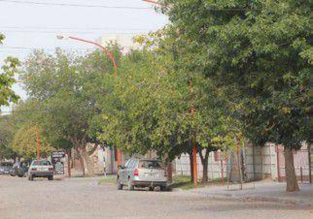 Maniataron a dos mujeres tras asalto a un negocio 