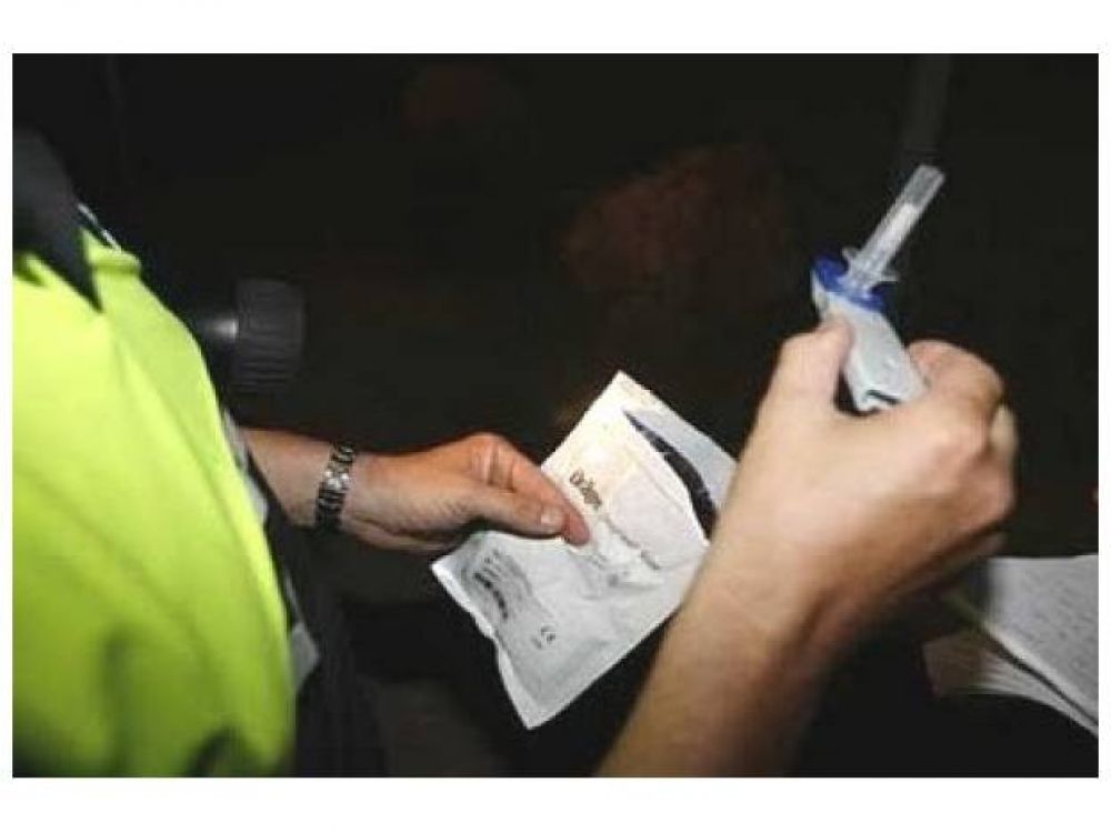 Interceptaron un cargamento de coca�na en el cruce de la ruta 14 y 20