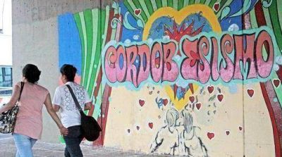 Denuncian que De la Sota destin� otros $37,86 millones a publicidad