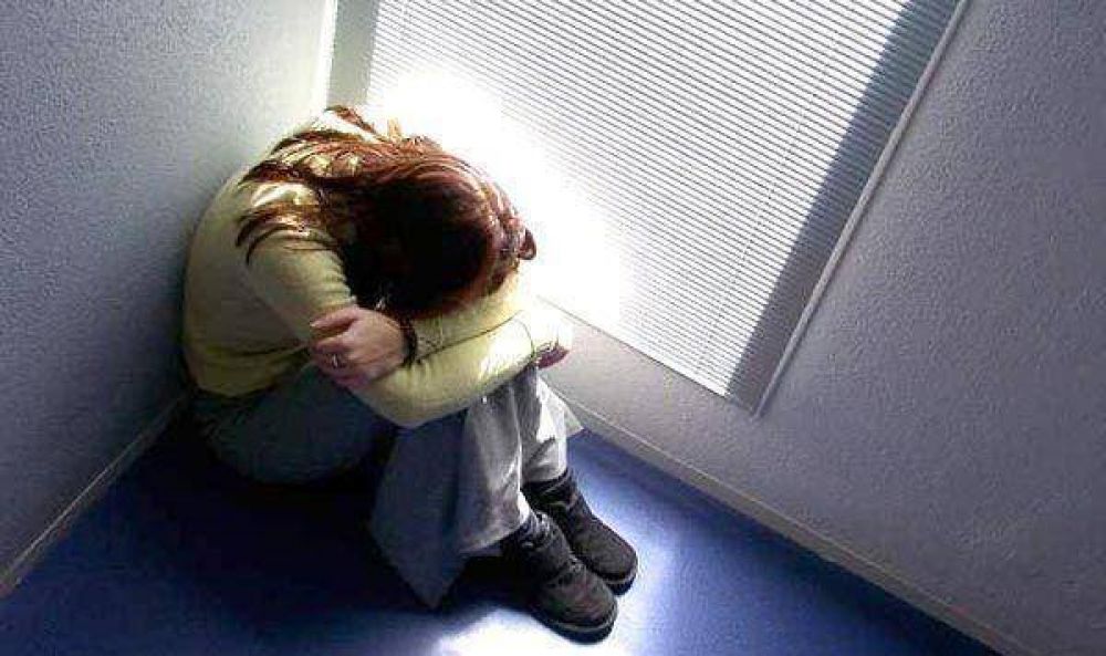 Crece la sospecha de dos personas que aleccionan a los j�venes a suicidarse