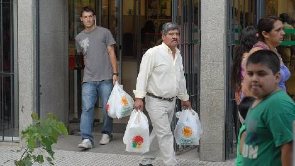 El acuerdo de precios "desnud�" las g�ndolas de los super