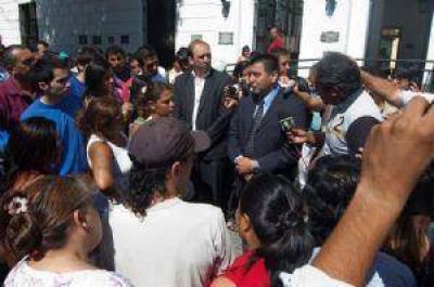 Gordillo inst� a P�ez a superar las diferencias