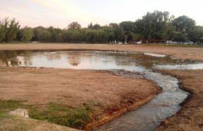 Llenaron el pilet�n del Balneario