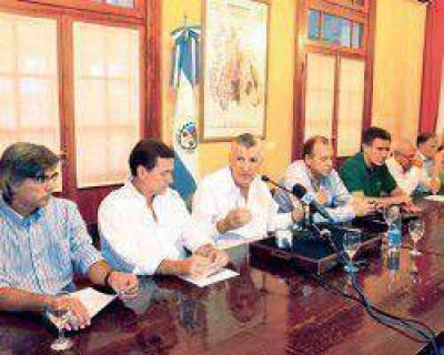 Cr�ticas, anuncios y cifras sorprendentes en el balance oficial