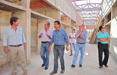 El Gobierno construye un nuevo edificio escolar en Campo Santo
