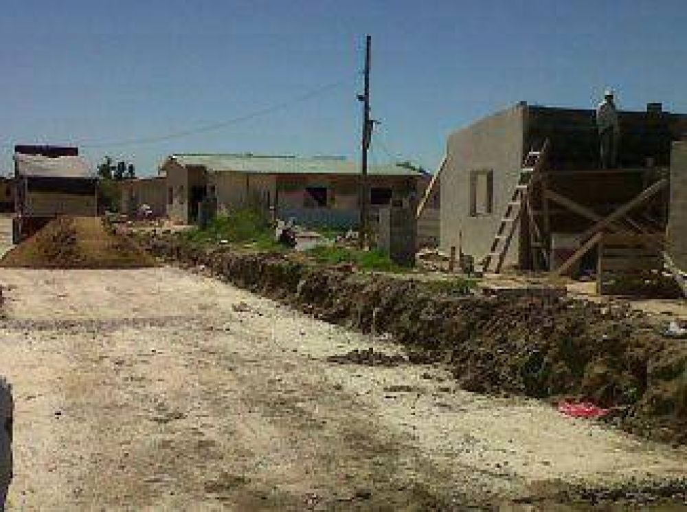 Denuncian irregularidades en la urbanizaci�n del barrio El Emporio del Tanque