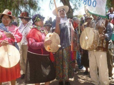�Jueves de comadres� y concurso de la chicha