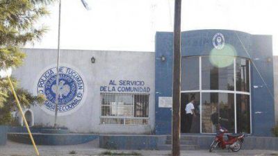 Inician sumario y separan a tres polic�as por apremios ilegales contra una pareja