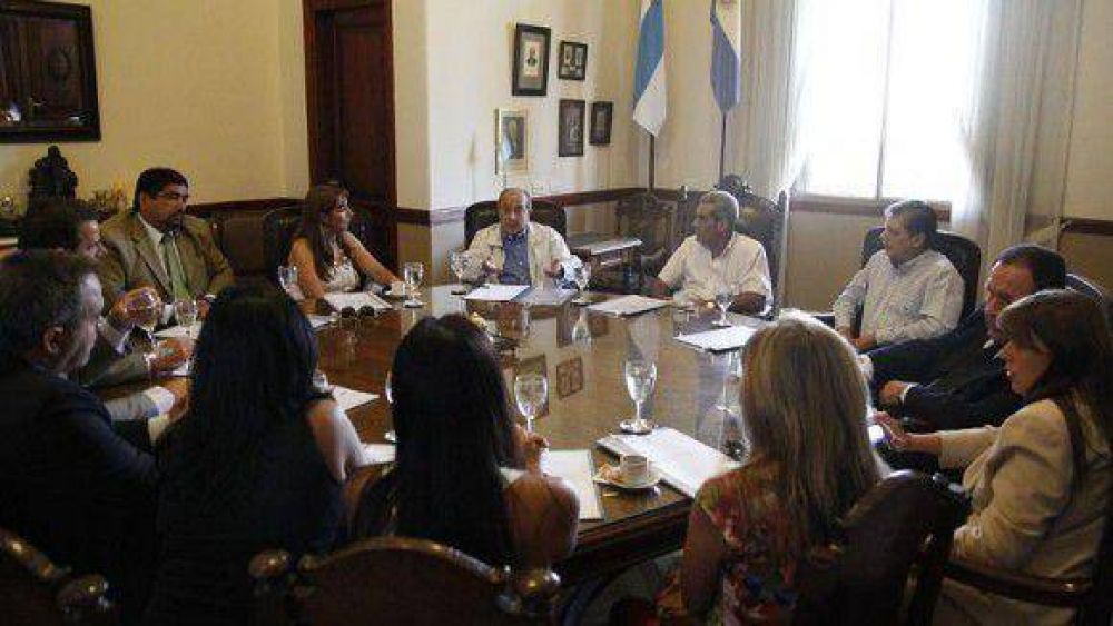 La Justicia pide la subordinaci�n total de la Polic�a en casos penales