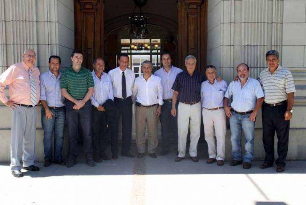 Encuentro de intendentes