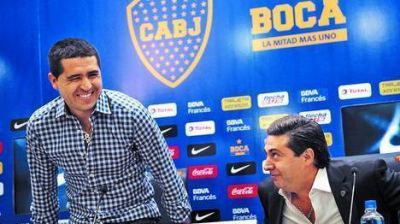 Riquelme y Angelici, cara a cara