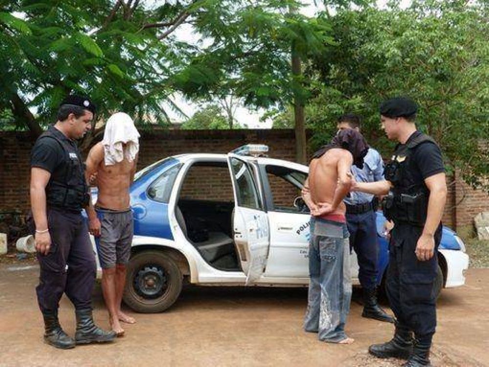 Cinco j�venes fueron detenidos por atacar con piedras y palos a vecinos de la chacra 190