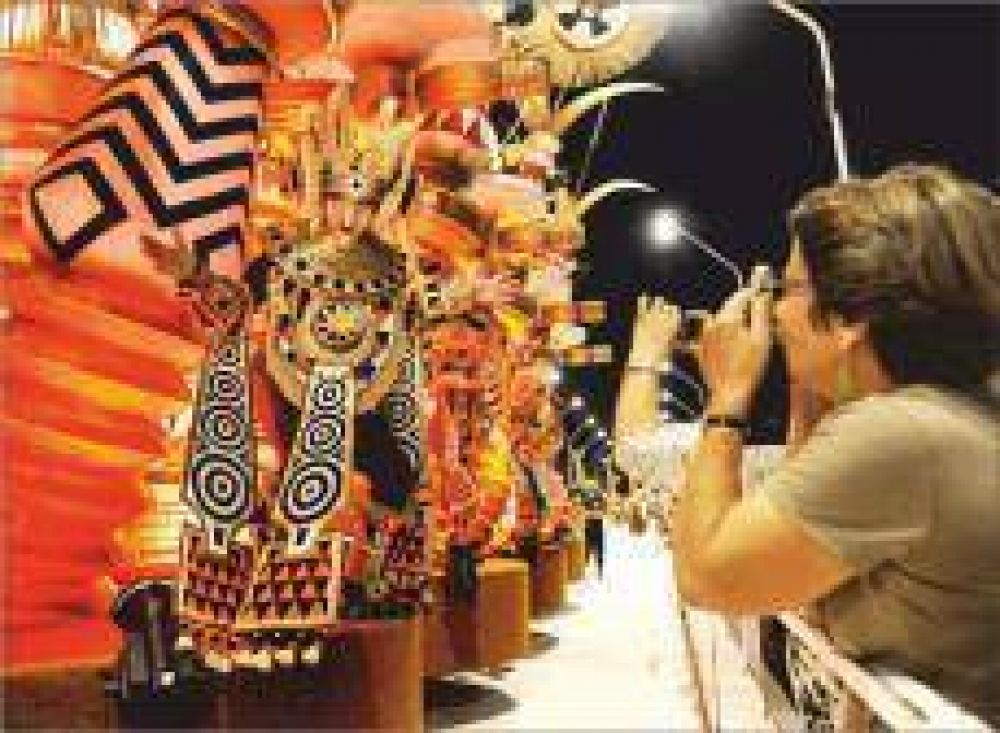 M�s de 2 millones de turistas recorrer�n el pa�s este fin de semana largo