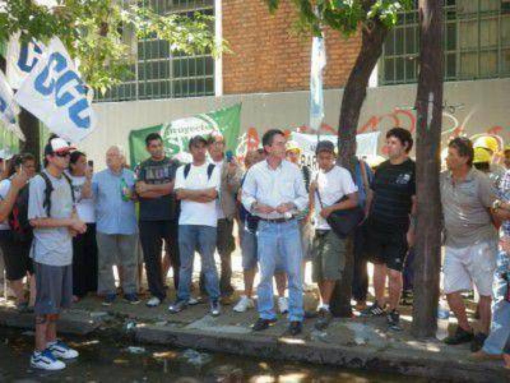 Manifestaci�n de trabajadores de la ex Bosch por violento desalojo