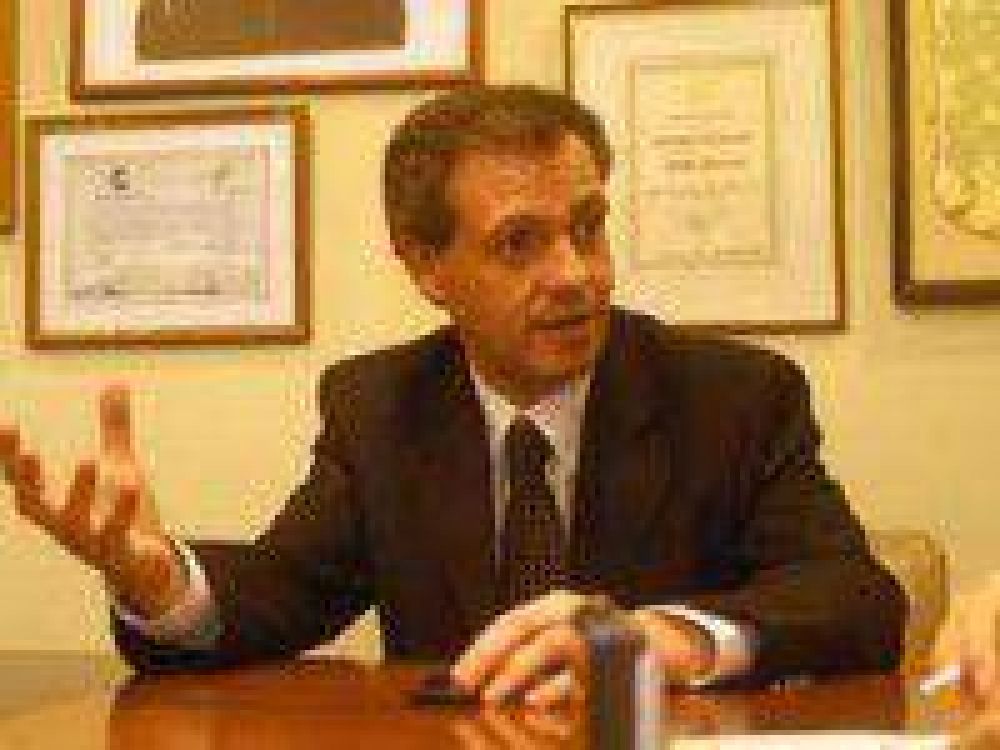 Artime sostuvo que el aumento del boleto no tiene ninguna ilegalidad y la tarifa se mantendr� pese al recurso de amparo presentado