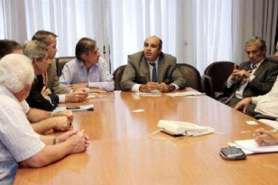 La Provincia present� alternativas crediticias a productores marplatenses