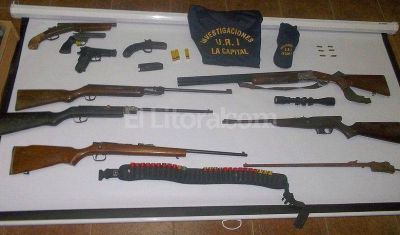 Allanamientos con varios arrestados y armas incautadas