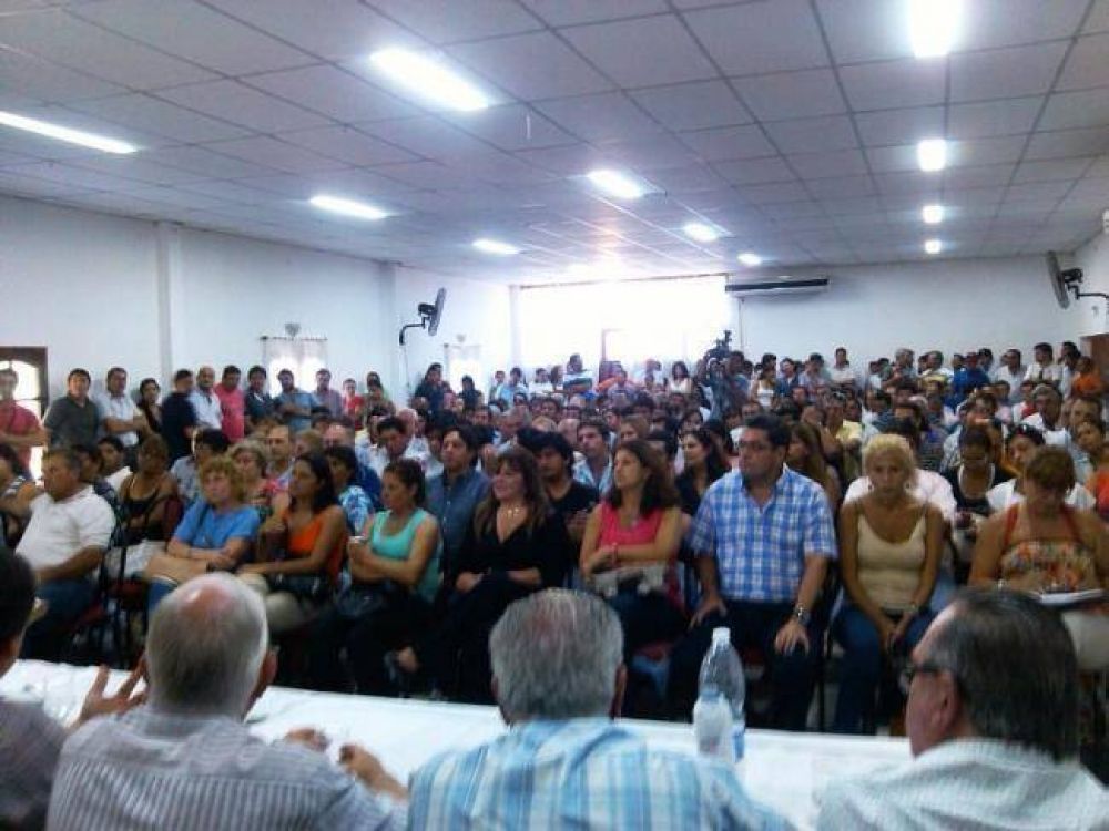 En la reuni�n provincial de la UCR NEA decidieron bajar los niveles de enfrentamiento y abrirse al di�logo