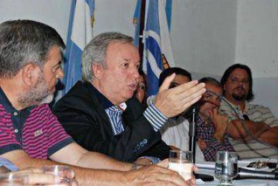 Peralta ratific� internas en el PJ