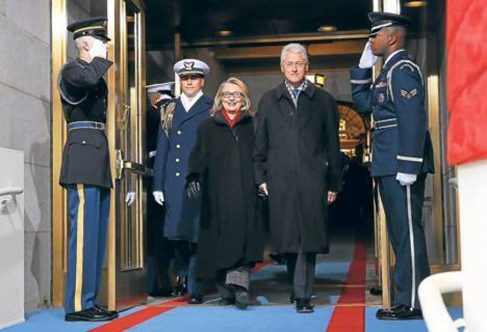 Hillary es la pol�tica m�s popular y ahora sue�a con la Casa Blanca