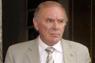El titular de Coninagro critic� a la AFIP y lo visitaron inspectores