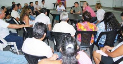 Peppo acord� agenda de trabajo con agrupaciones sociales, pol�ticas y gremiales