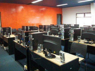 Instalan red de fibra �ptica para una mayor inclusi�n social