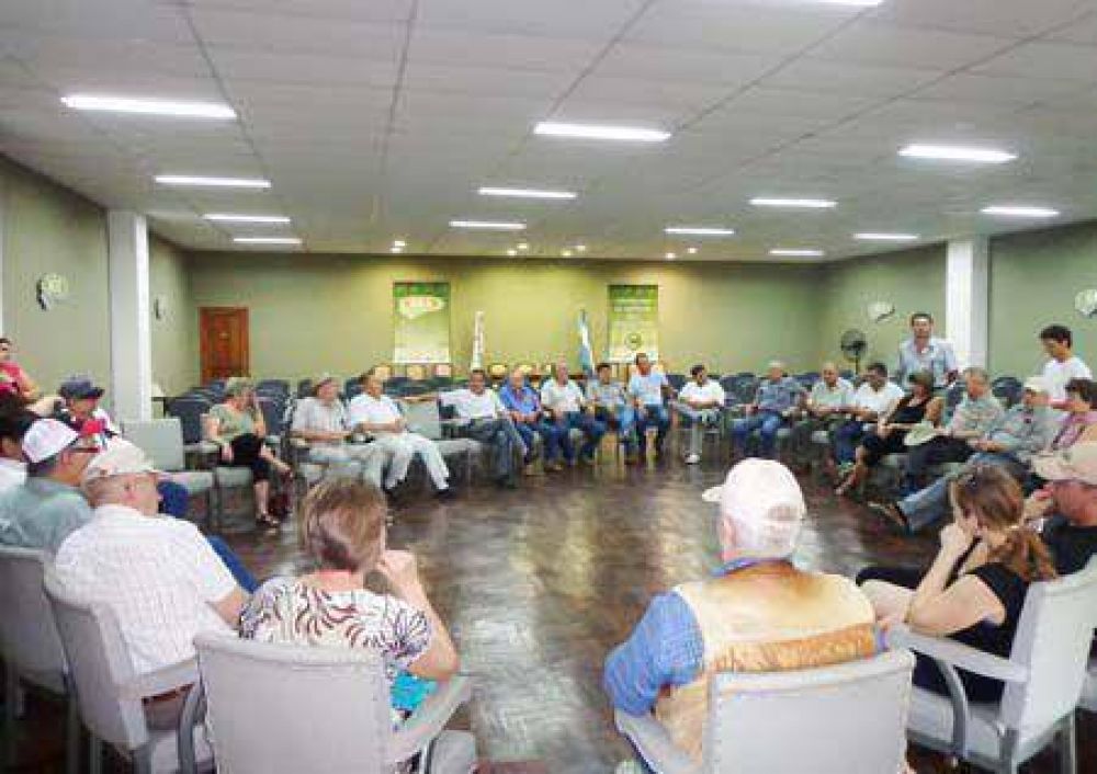 Productores canadienses visitaron instalaciones de GEA