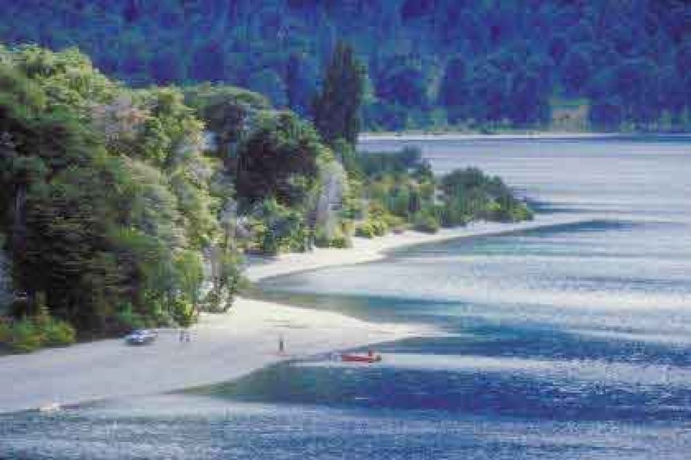 La Defensor�a del Pueblo de Bariloche se suma a convocatoria por el reclamo de acceso a las costas